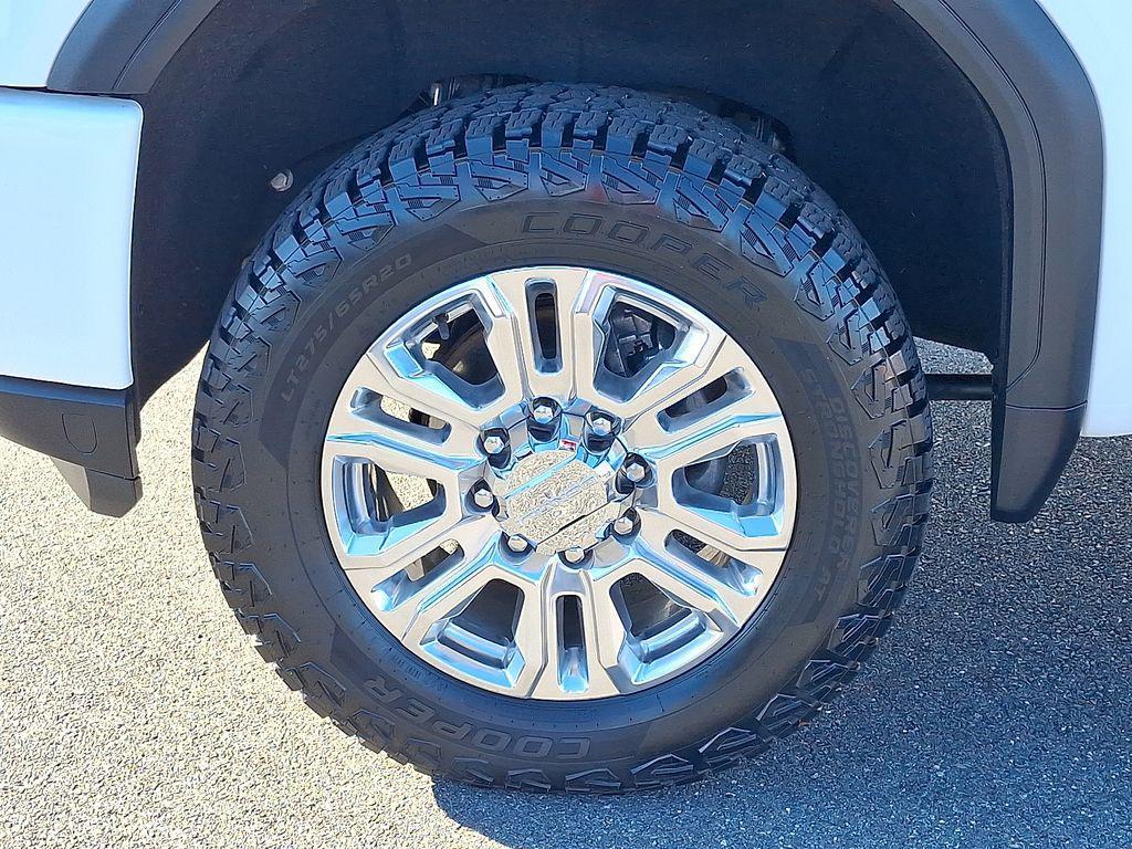 used 2022 GMC Sierra 2500 car, priced at $51,350