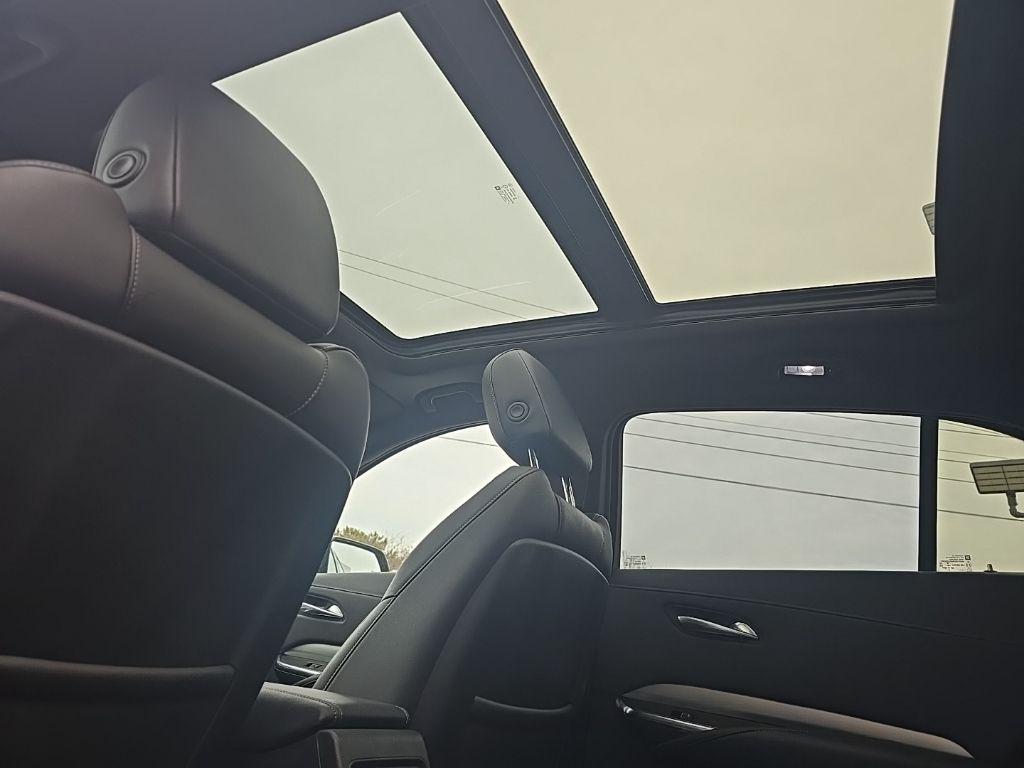 used 2022 Cadillac XT4 car, priced at $24,495