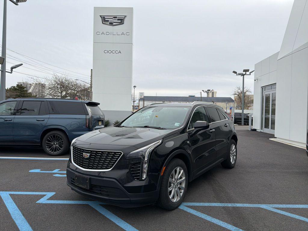 used 2021 Cadillac XT4 car, priced at $24,489