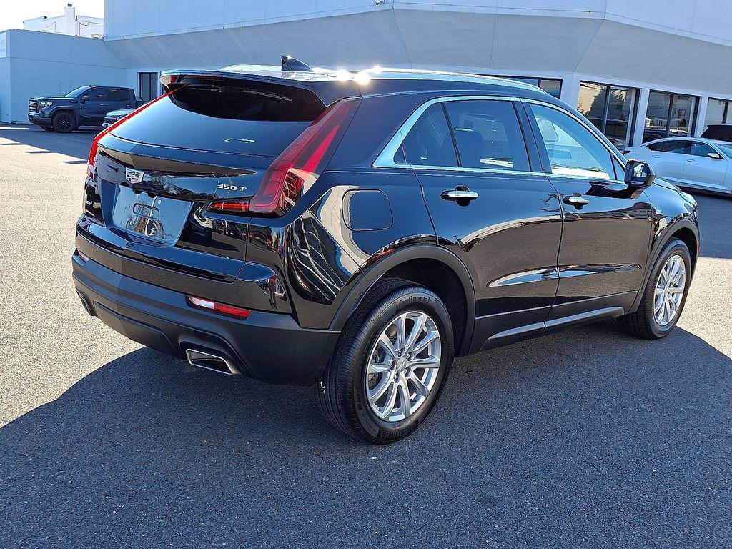 used 2021 Cadillac XT4 car, priced at $23,588