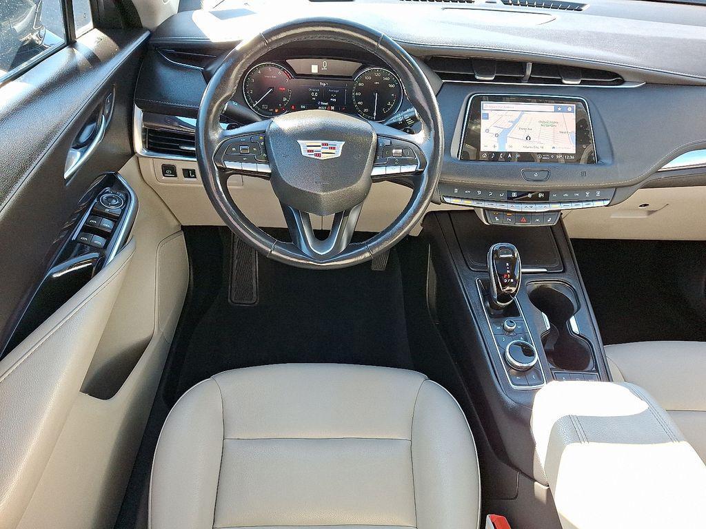 used 2021 Cadillac XT4 car, priced at $23,588