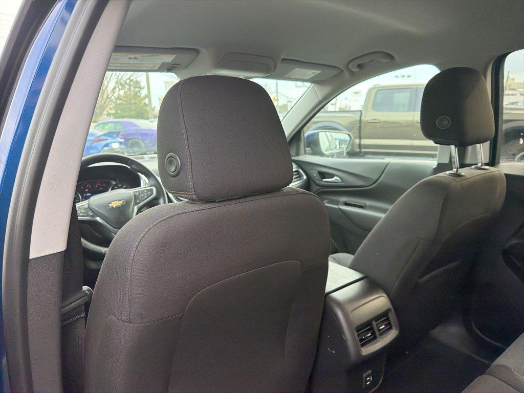 used 2023 Chevrolet Equinox car, priced at $22,996