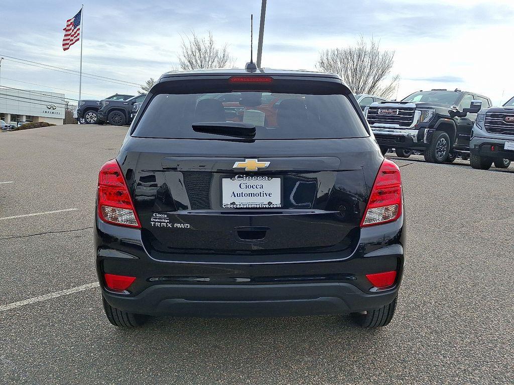 used 2022 Chevrolet Trax car, priced at $15,800
