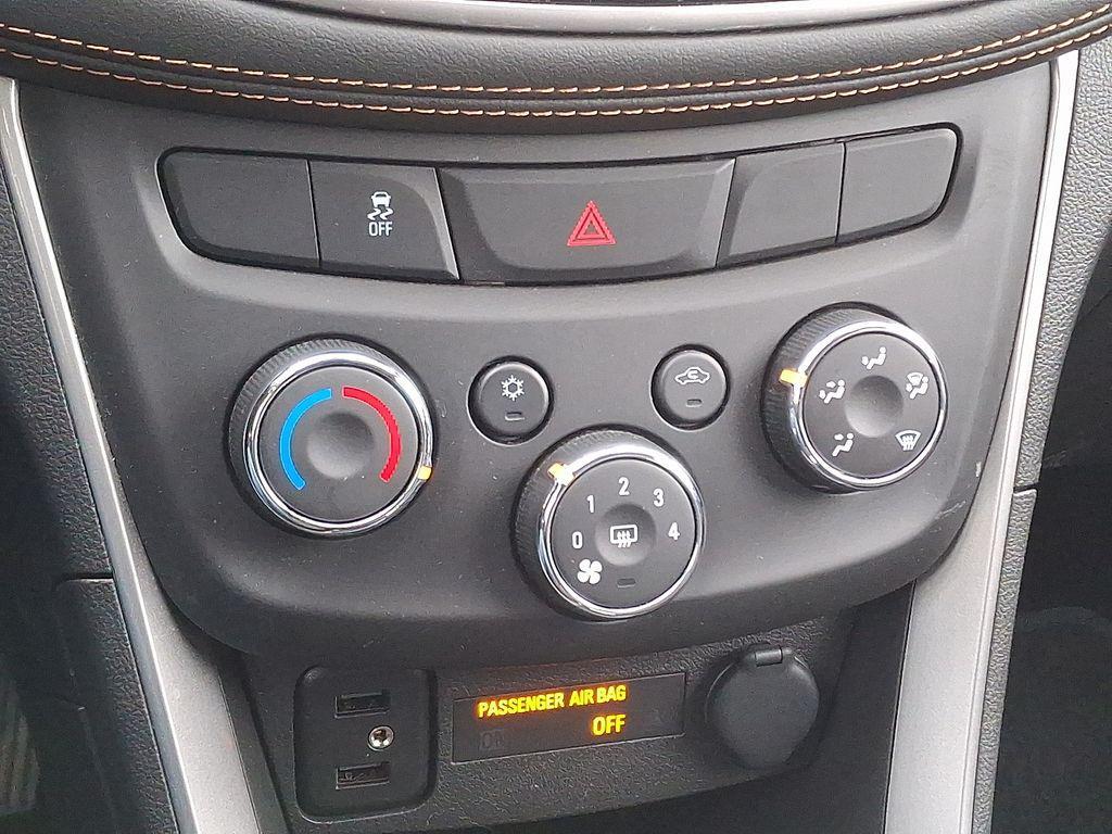 used 2022 Chevrolet Trax car, priced at $15,800