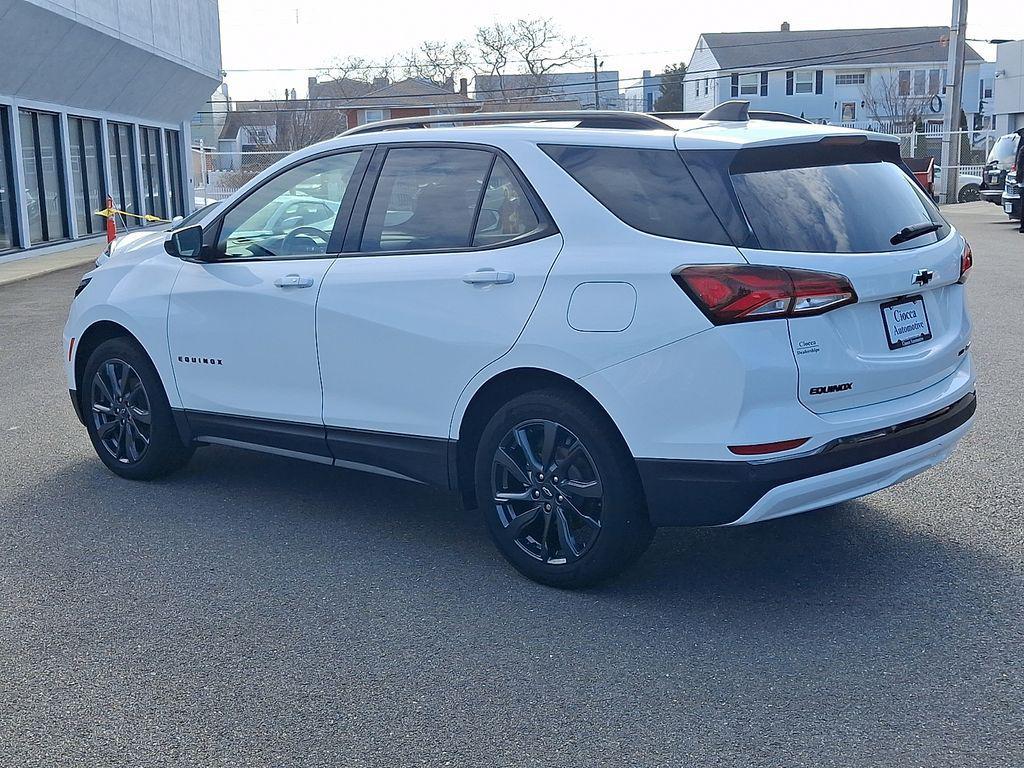 used 2022 Chevrolet Equinox car, priced at $21,598
