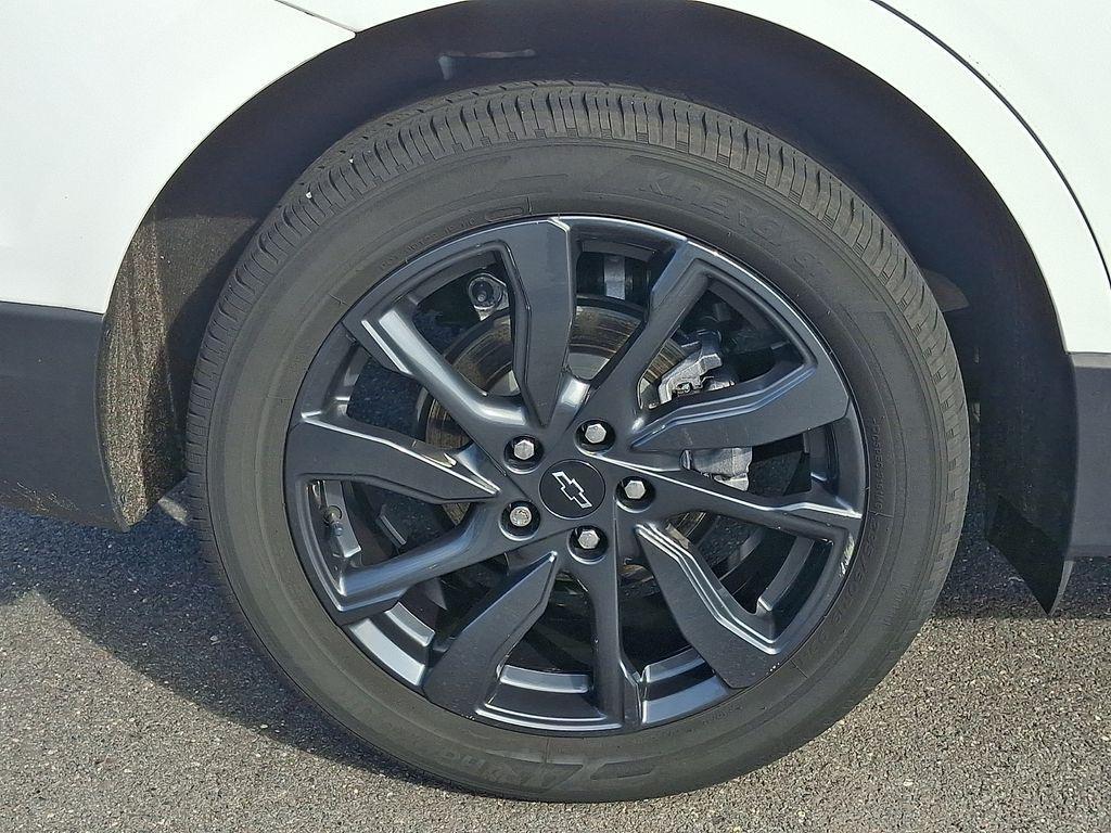 used 2022 Chevrolet Equinox car, priced at $21,598