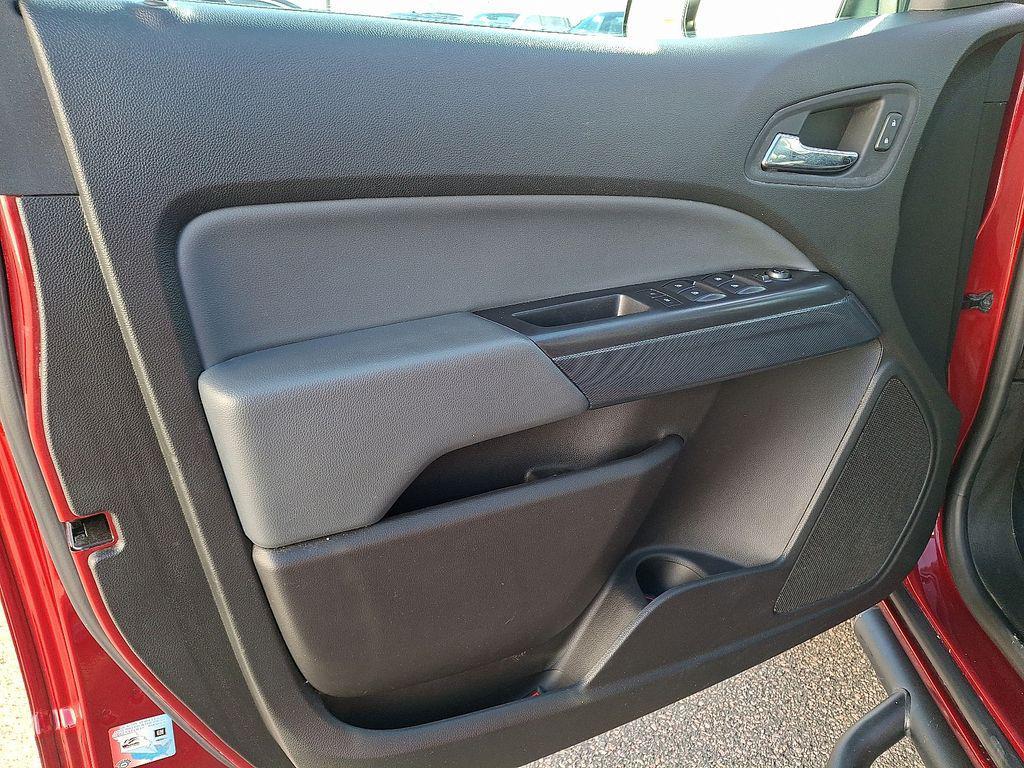 used 2022 Chevrolet Colorado car, priced at $27,800
