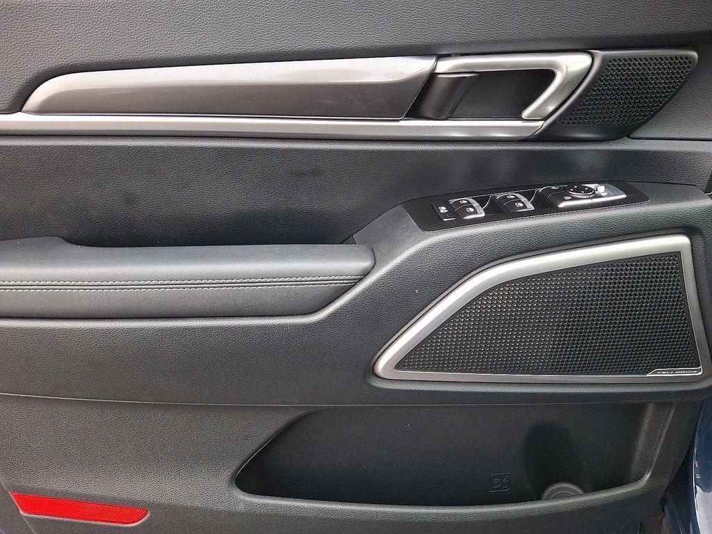 used 2024 Kia Telluride car, priced at $34,748