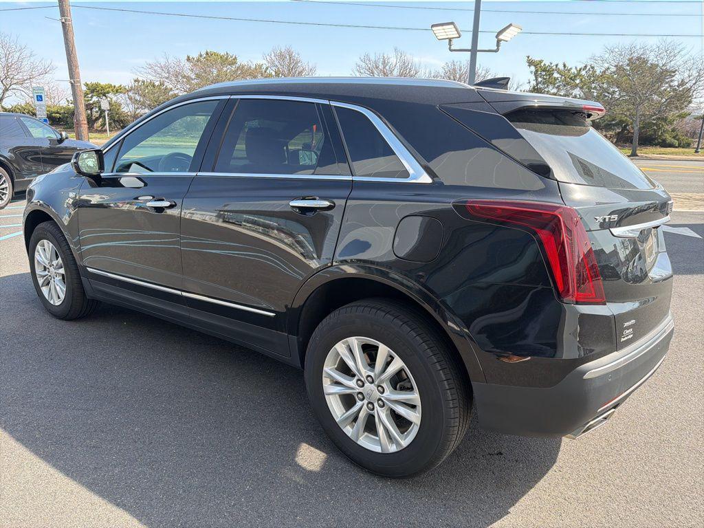 used 2024 Cadillac XT5 car, priced at $32,899