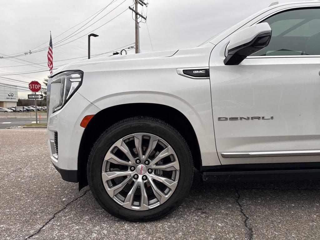 used 2022 GMC Yukon car, priced at $49,500