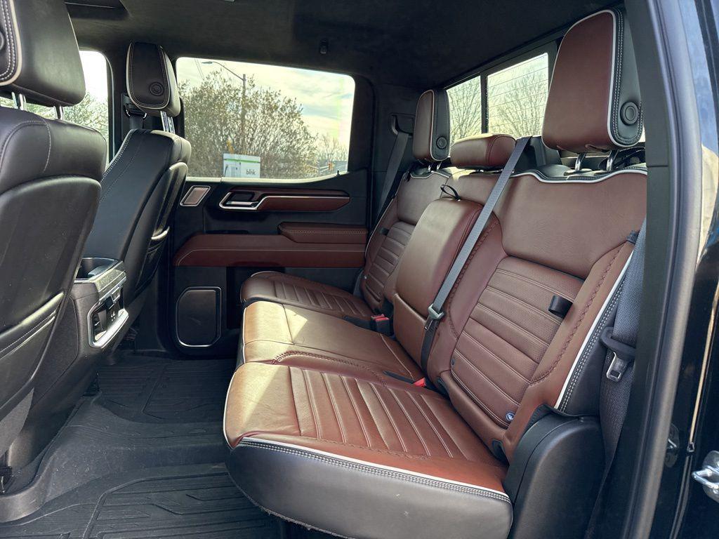 used 2023 GMC Sierra 1500 car, priced at $58,800