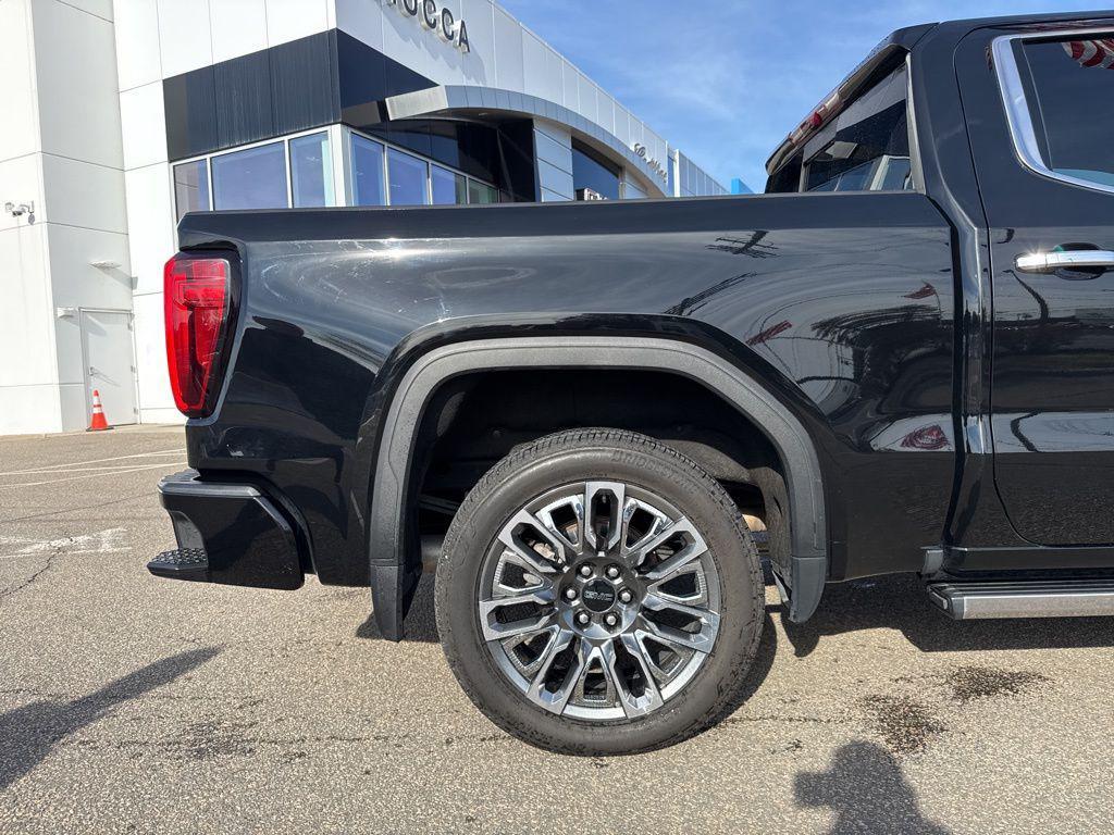 used 2023 GMC Sierra 1500 car, priced at $58,800