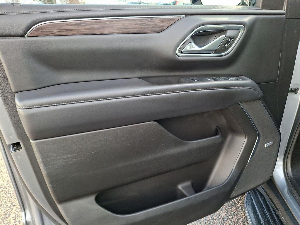 used 2022 Chevrolet Tahoe car, priced at $41,800