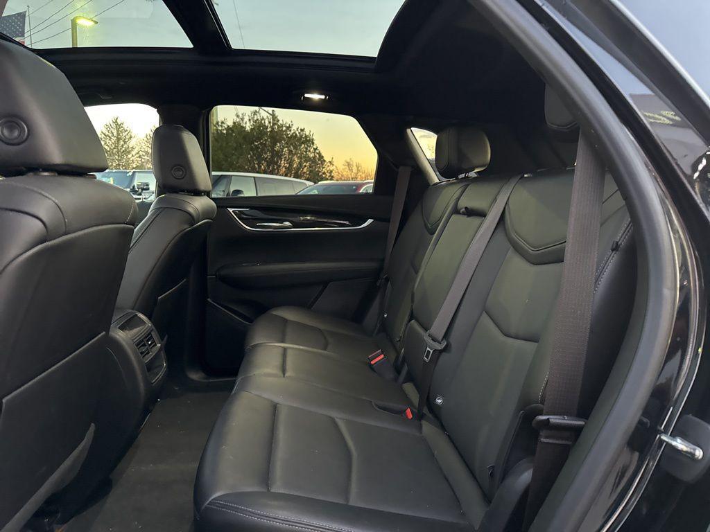 used 2021 Cadillac XT5 car, priced at $19,699