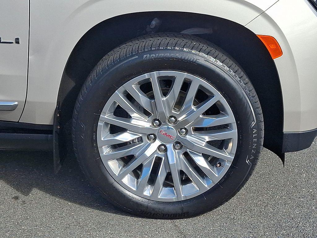 used 2023 GMC Yukon XL car, priced at $59,995