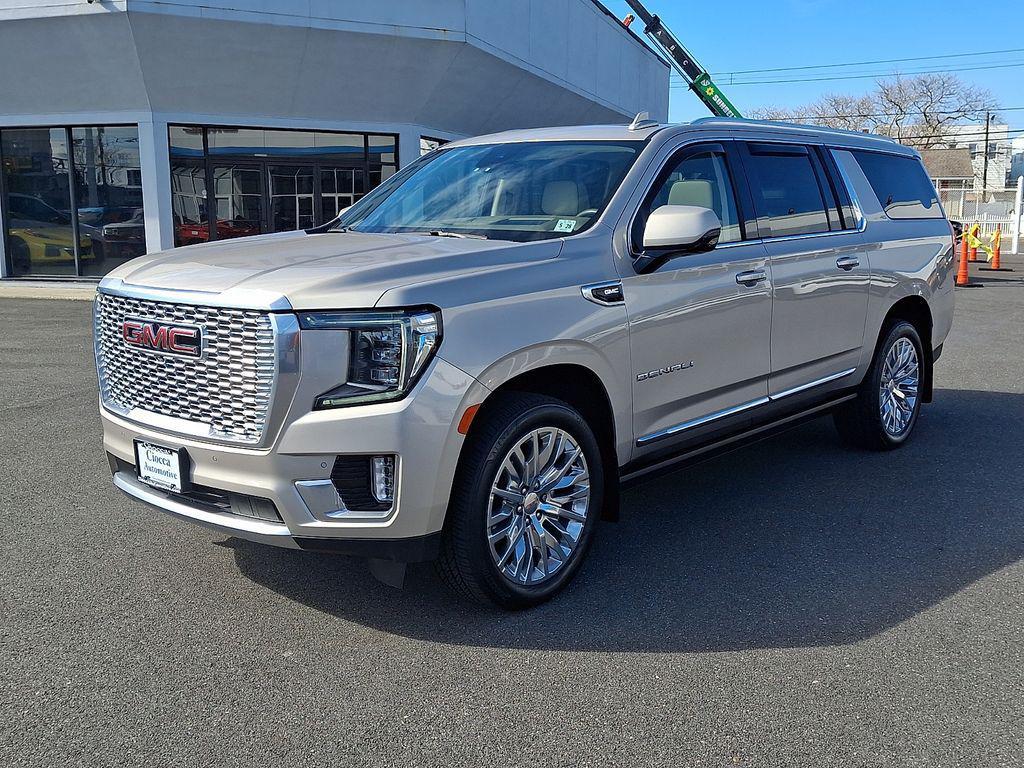used 2023 GMC Yukon XL car, priced at $59,995