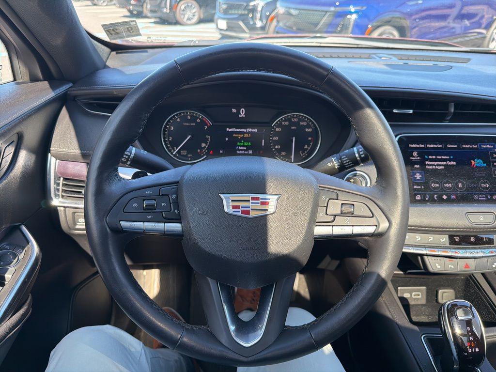 used 2023 Cadillac XT4 car, priced at $28,552