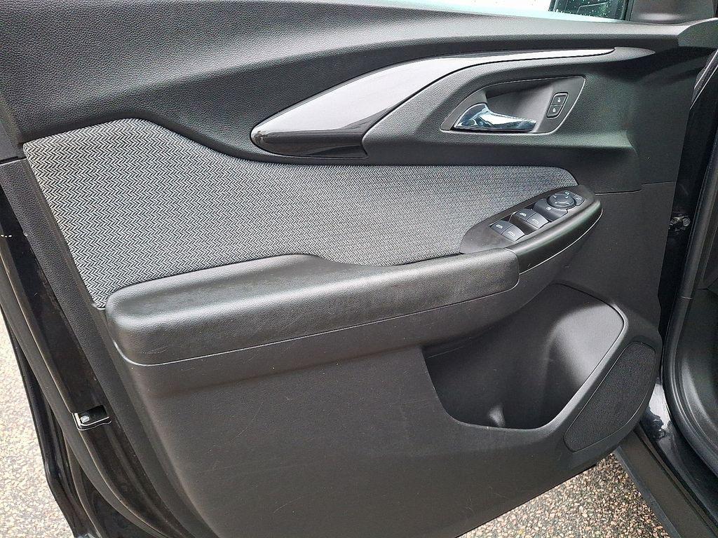 used 2023 Chevrolet TrailBlazer car, priced at $20,890