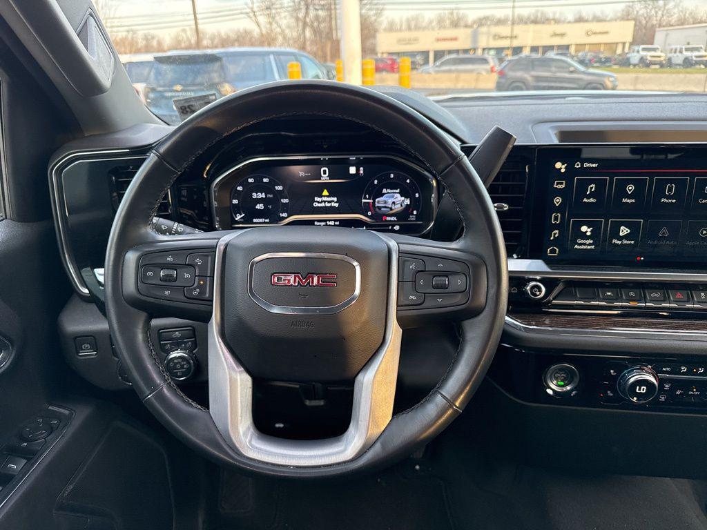 used 2023 GMC Sierra 1500 car, priced at $34,200