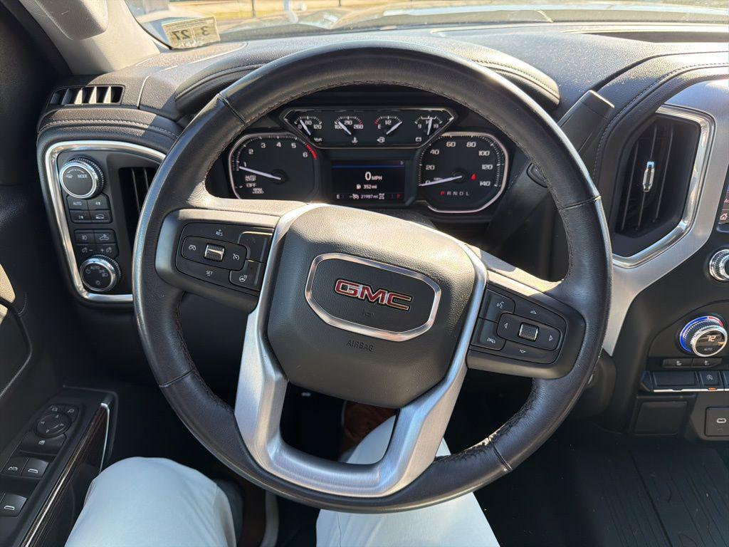used 2022 GMC Sierra 1500 car, priced at $35,911