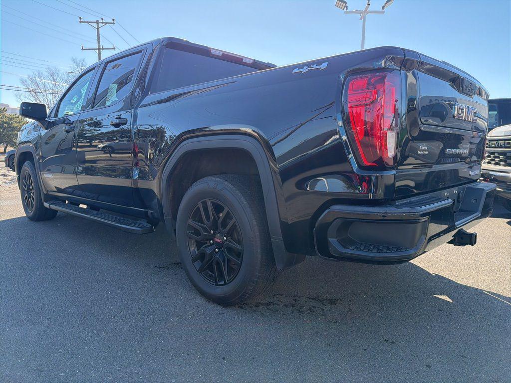 used 2022 GMC Sierra 1500 car, priced at $35,911