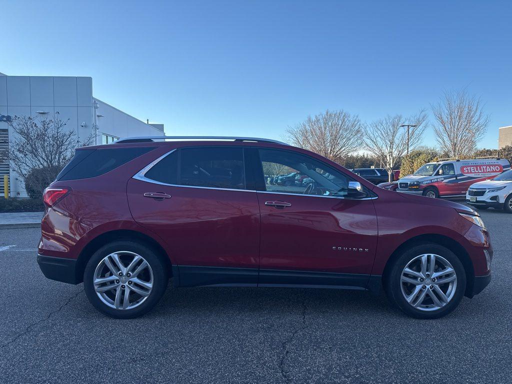 used 2018 Chevrolet Equinox car