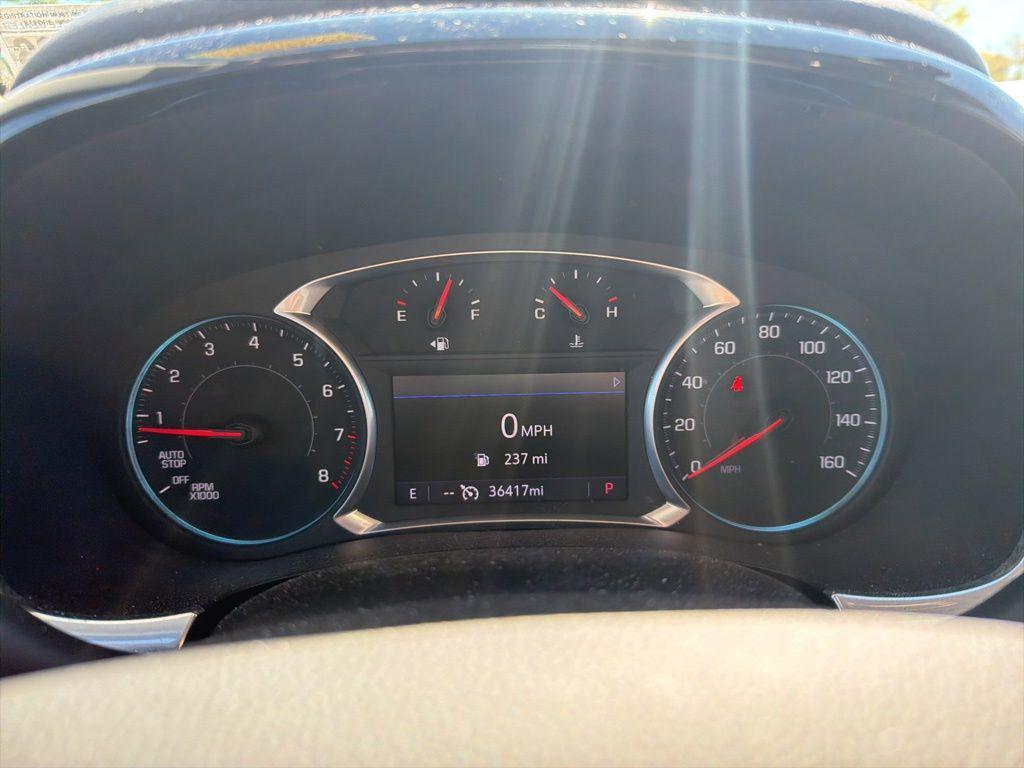 used 2021 Chevrolet Traverse car, priced at $28,499