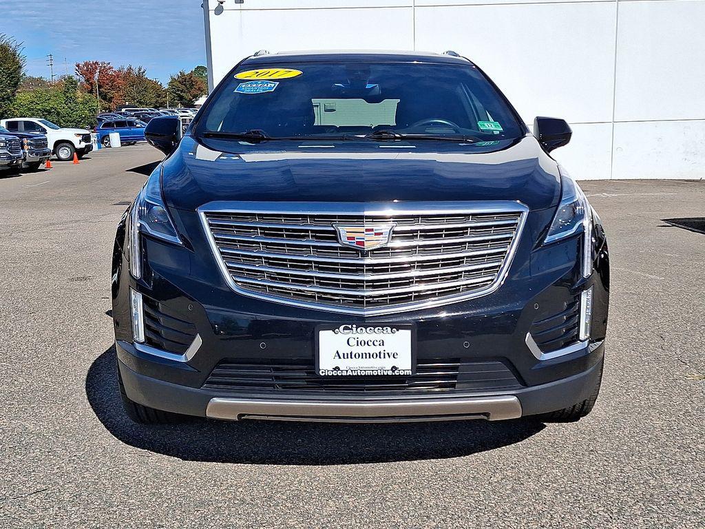 used 2017 Cadillac XT5 car, priced at $17,000