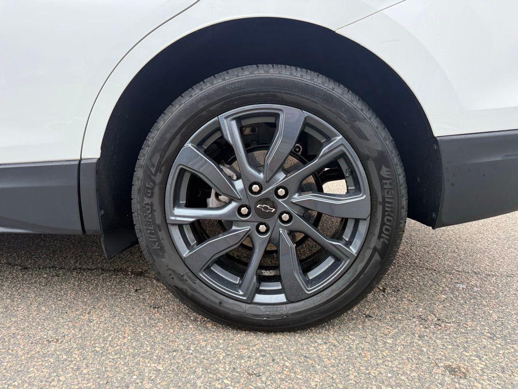 used 2022 Chevrolet Equinox car, priced at $22,500