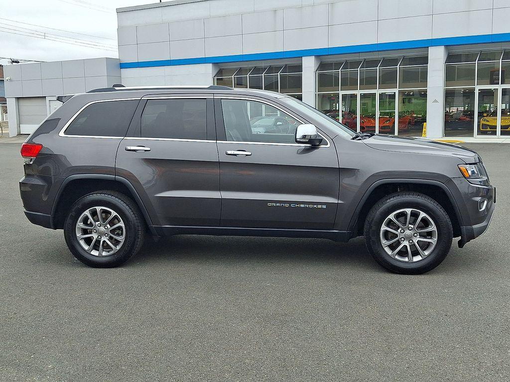 used 2015 Jeep Grand Cherokee car, priced at $9,692