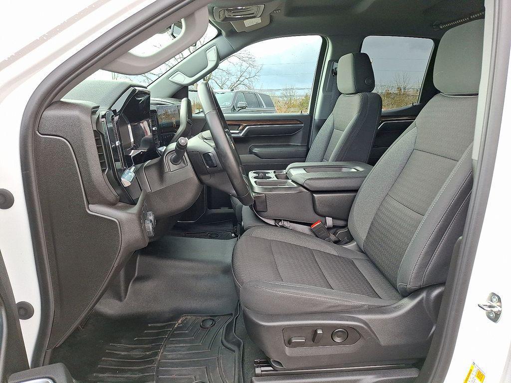 used 2023 Chevrolet Silverado 1500 car, priced at $34,200