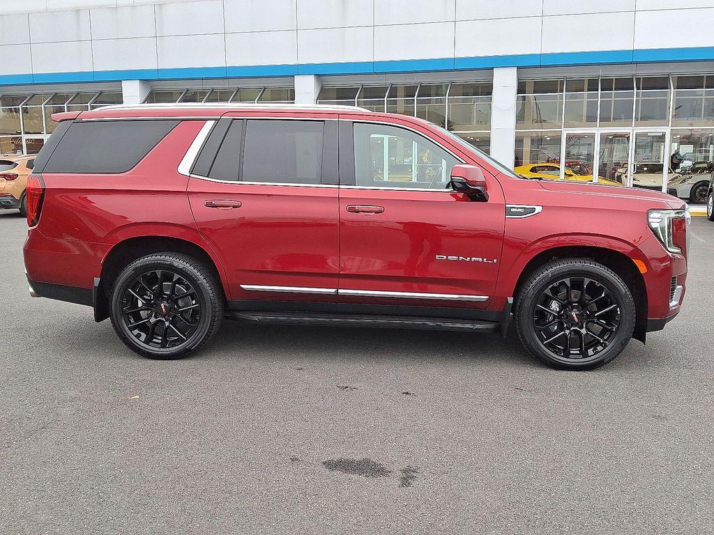 used 2022 GMC Yukon car, priced at $49,993