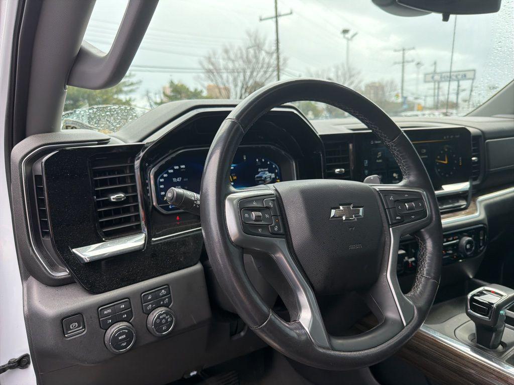 used 2022 Chevrolet Silverado 1500 car, priced at $44,649