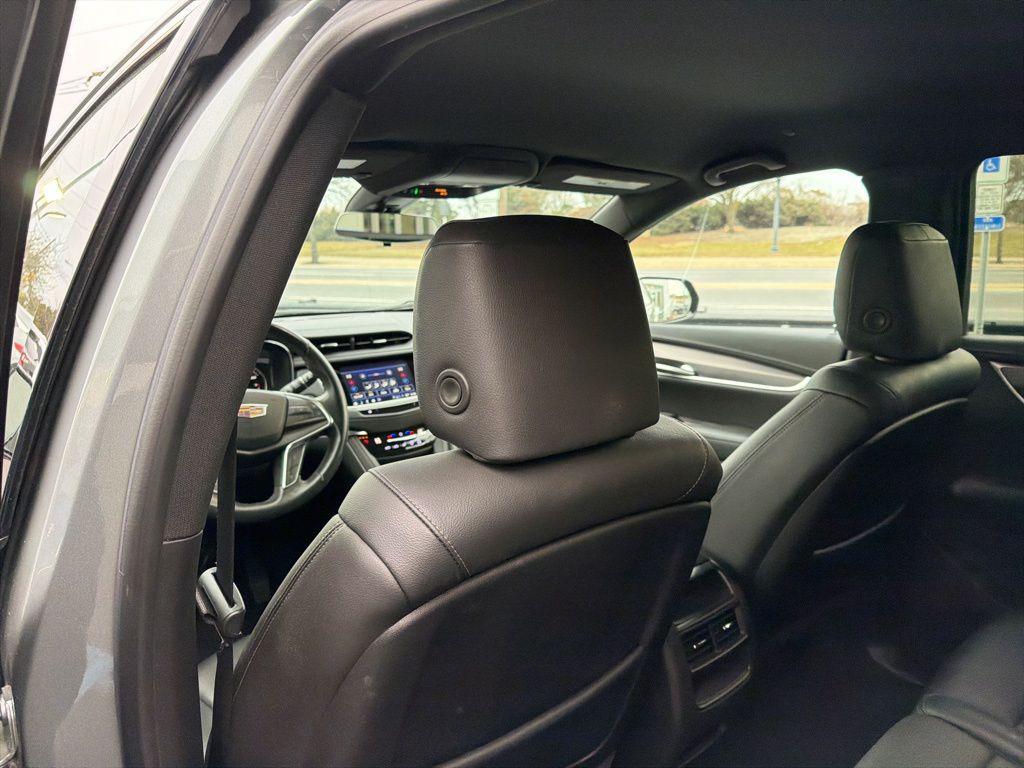 used 2023 Cadillac XT5 car, priced at $27,495
