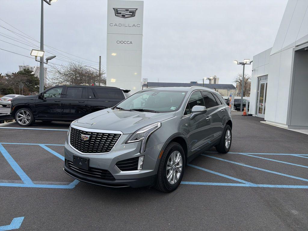 used 2023 Cadillac XT5 car, priced at $27,495