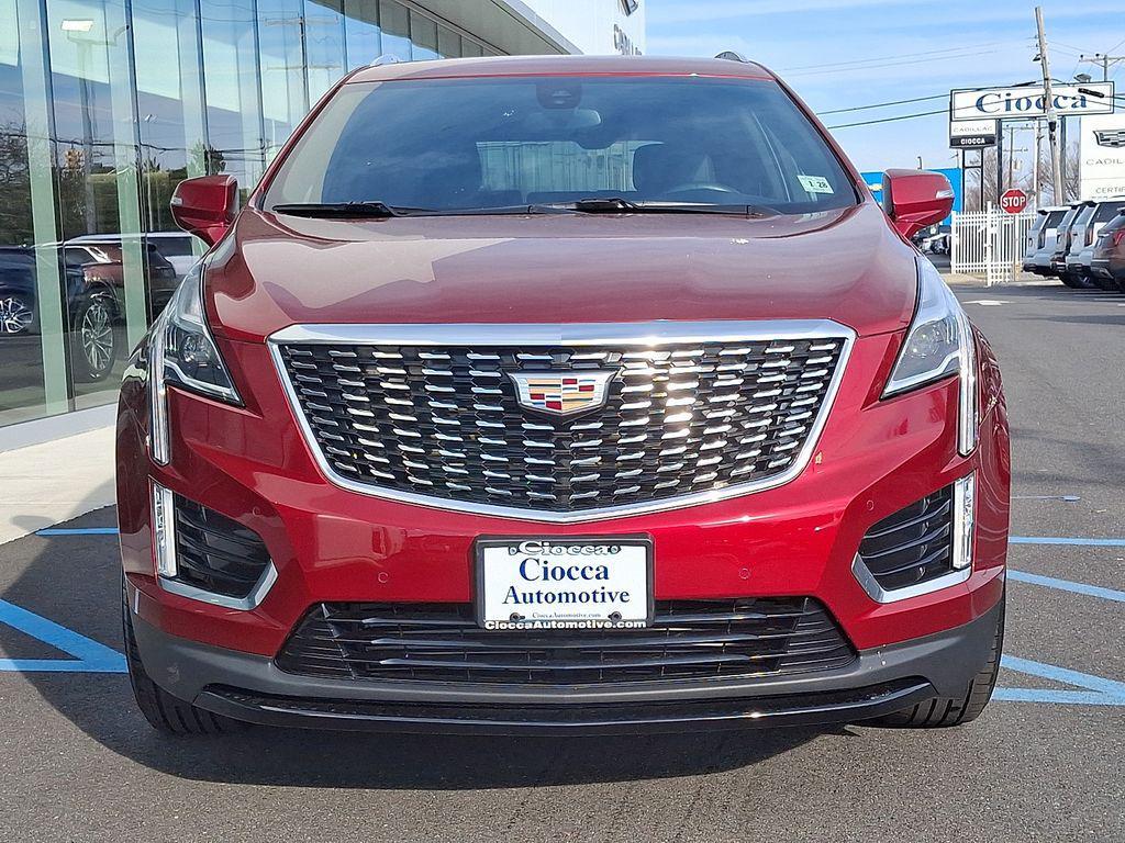used 2022 Cadillac XT5 car, priced at $28,349