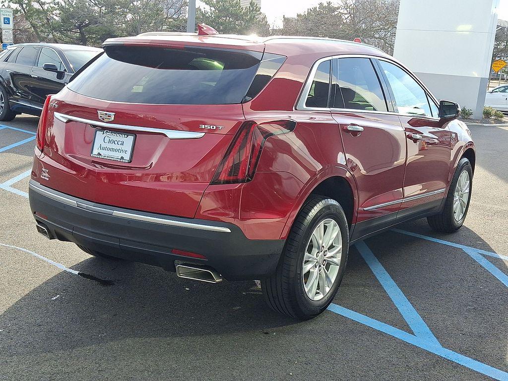 used 2022 Cadillac XT5 car, priced at $28,349