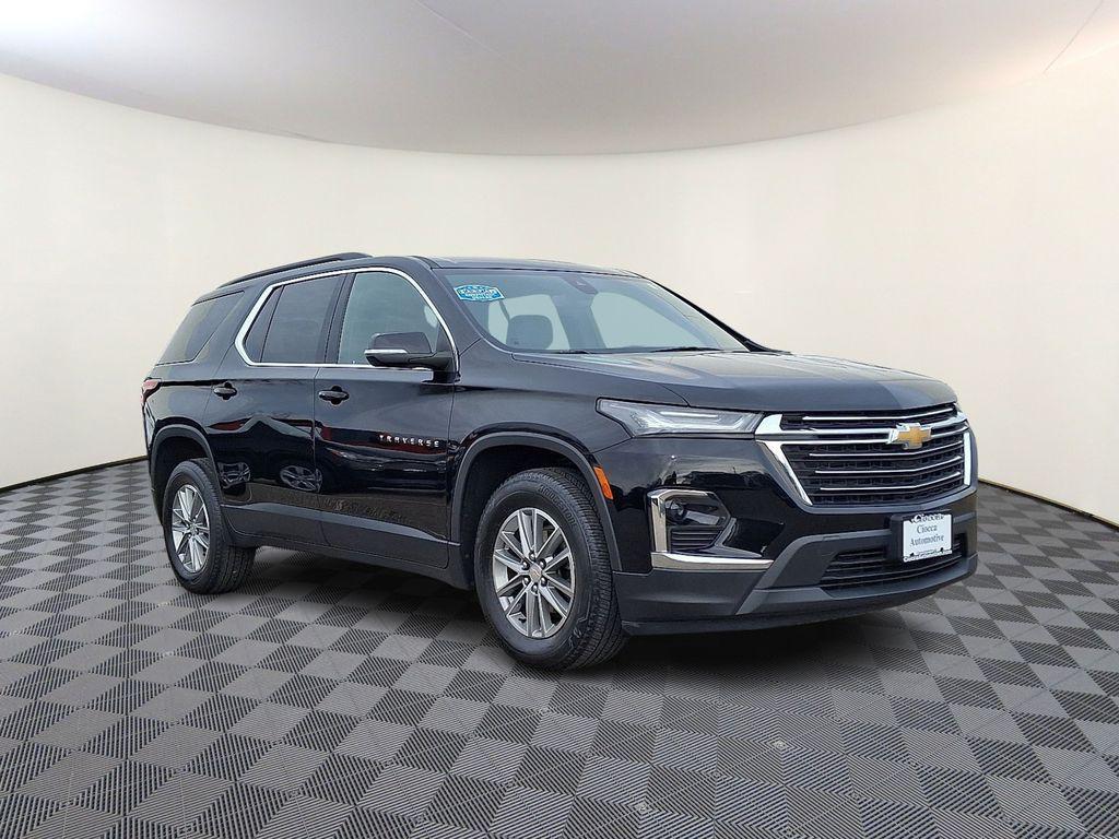 used 2023 Chevrolet Traverse car, priced at $29,900