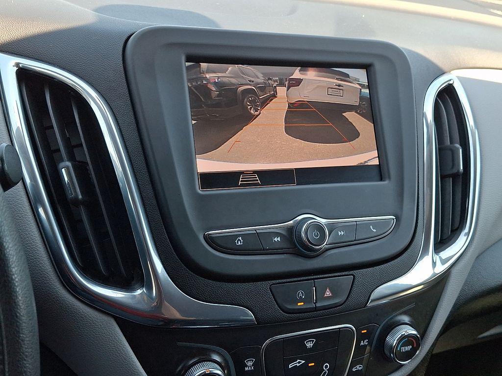 used 2023 Chevrolet Equinox car, priced at $20,996