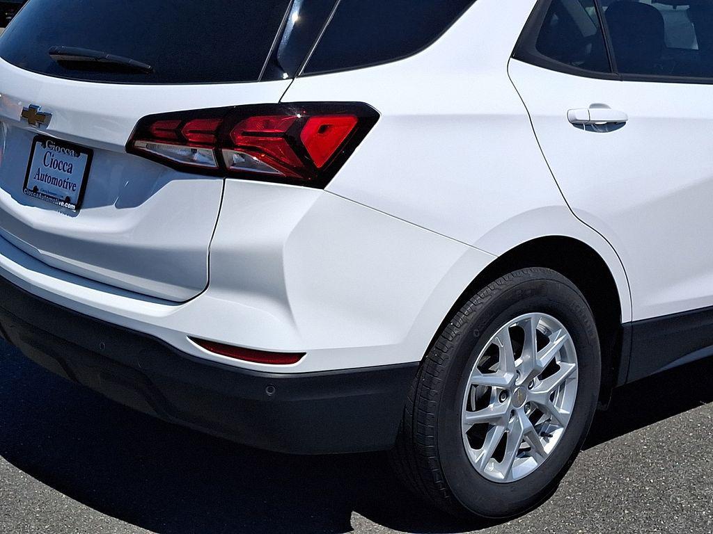 used 2023 Chevrolet Equinox car, priced at $20,996