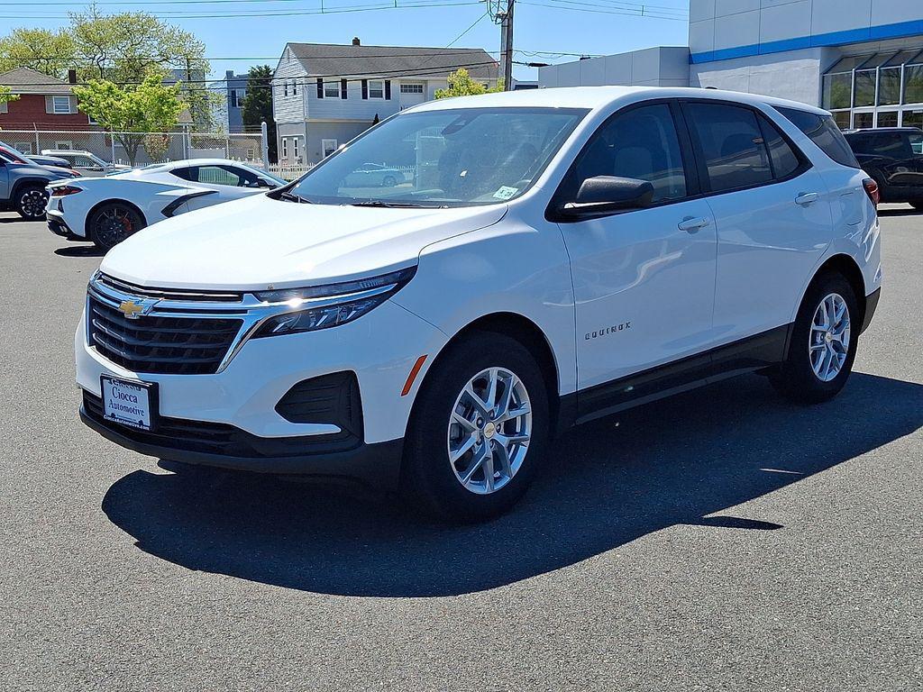 used 2023 Chevrolet Equinox car, priced at $20,996