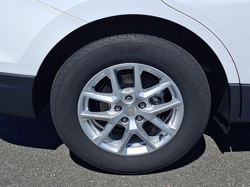 used 2023 Chevrolet Equinox car, priced at $20,996