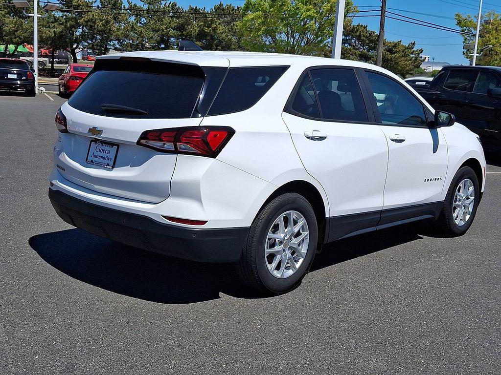 used 2023 Chevrolet Equinox car, priced at $20,996