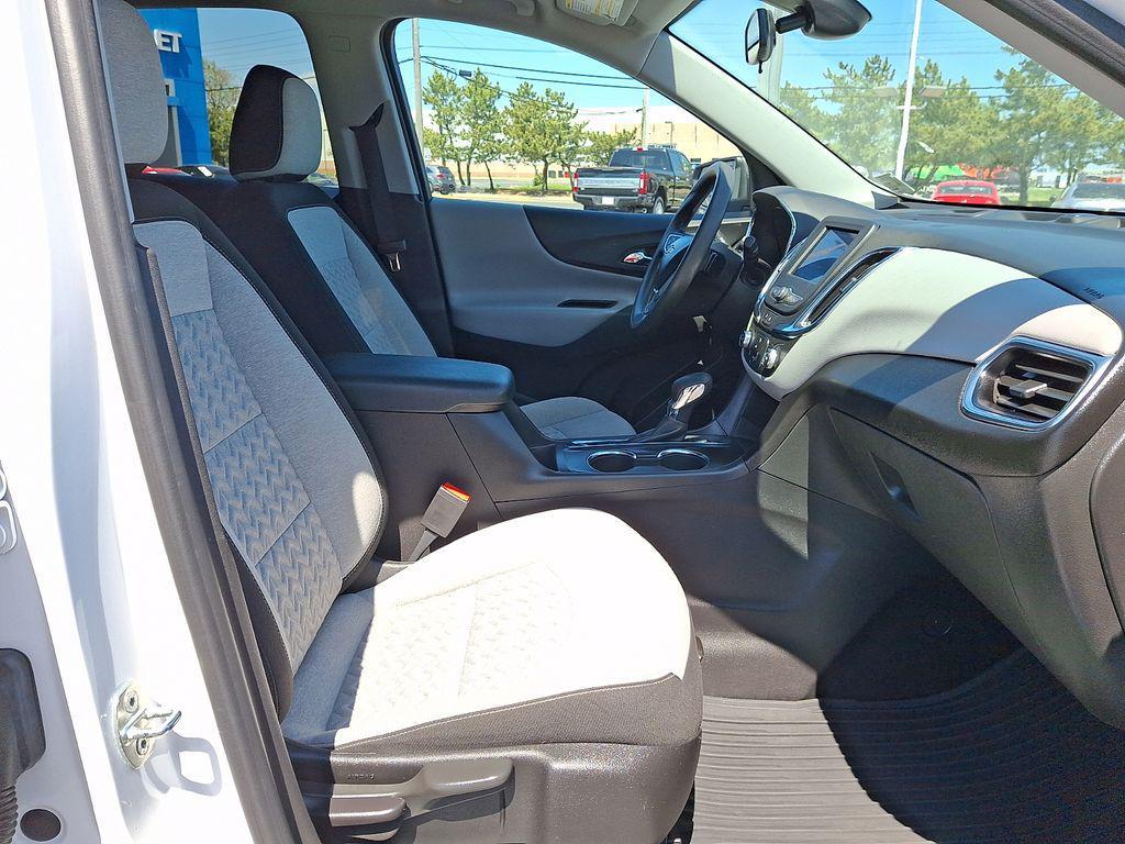 used 2023 Chevrolet Equinox car, priced at $20,996