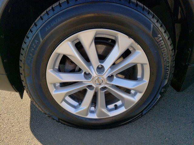 used 2016 Nissan Rogue car, priced at $12,899