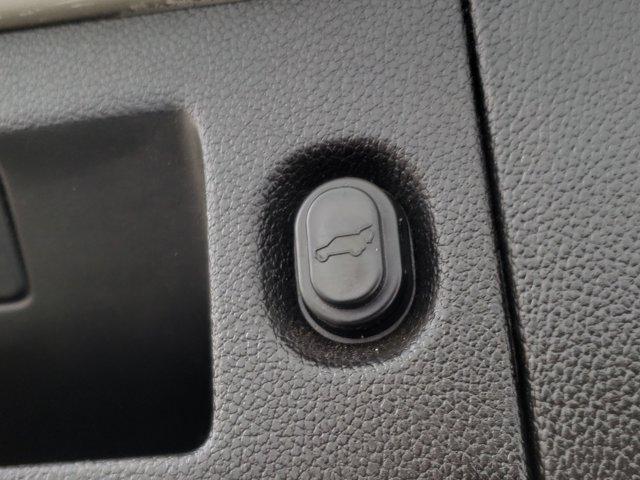 used 2016 GMC Yukon car, priced at $21,299