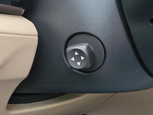used 2025 Acura MDX car, priced at $45,189