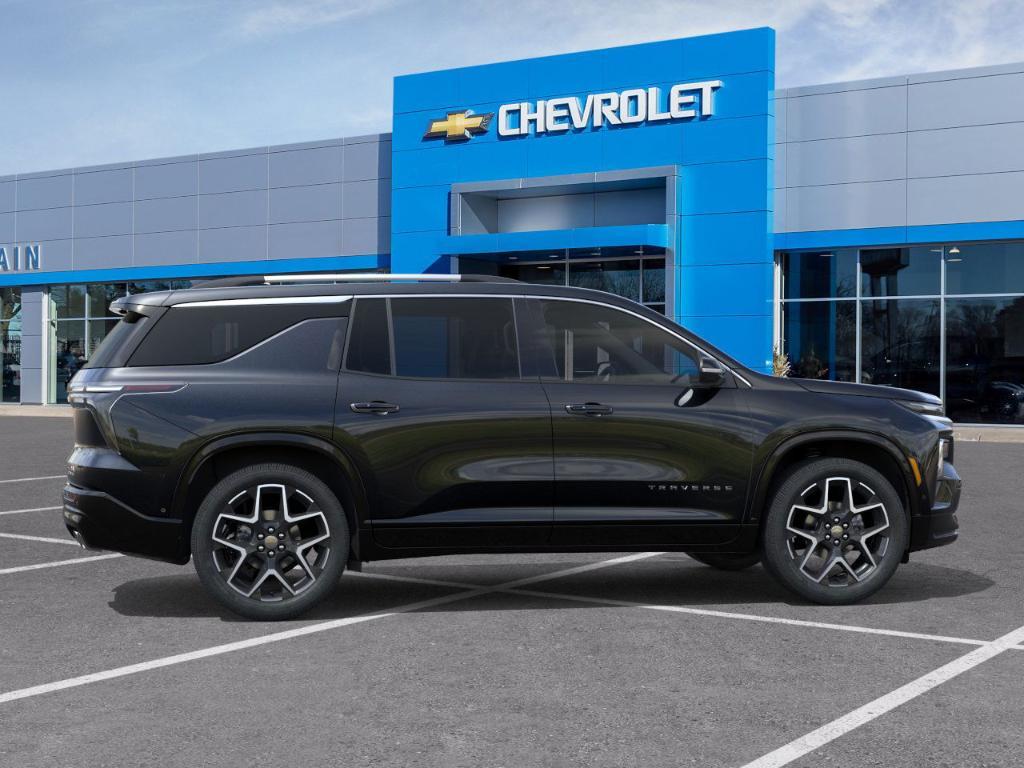 new 2026 Chevrolet Traverse car, priced at $57,100
