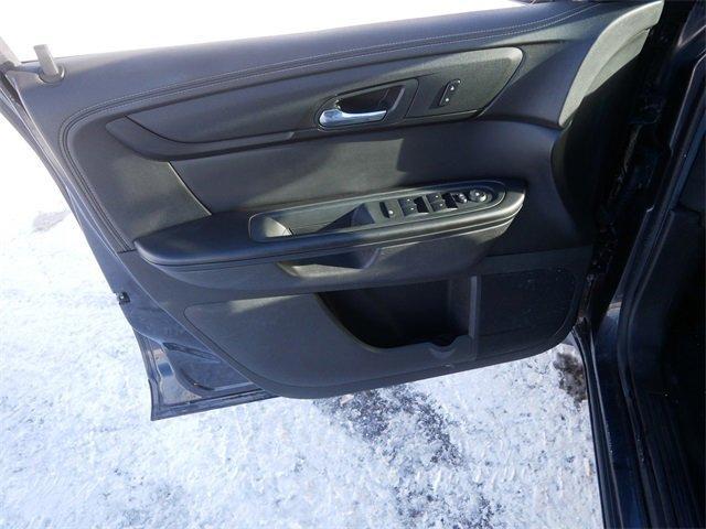 used 2014 Chevrolet Traverse car, priced at $6,400