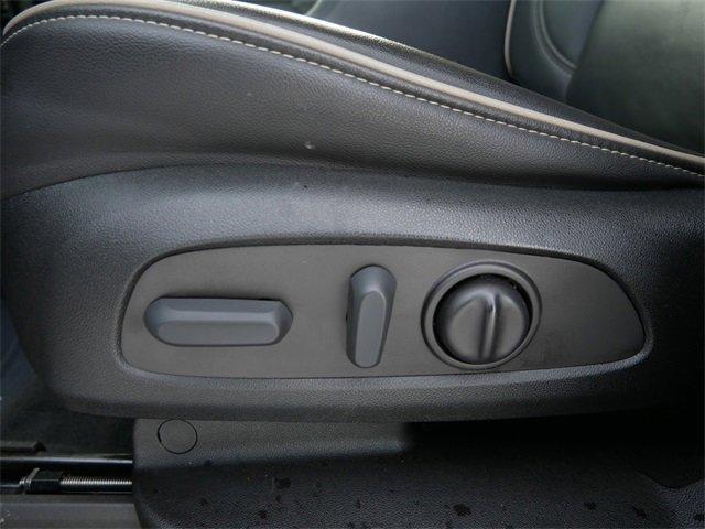 used 2023 Chevrolet Traverse car, priced at $32,795